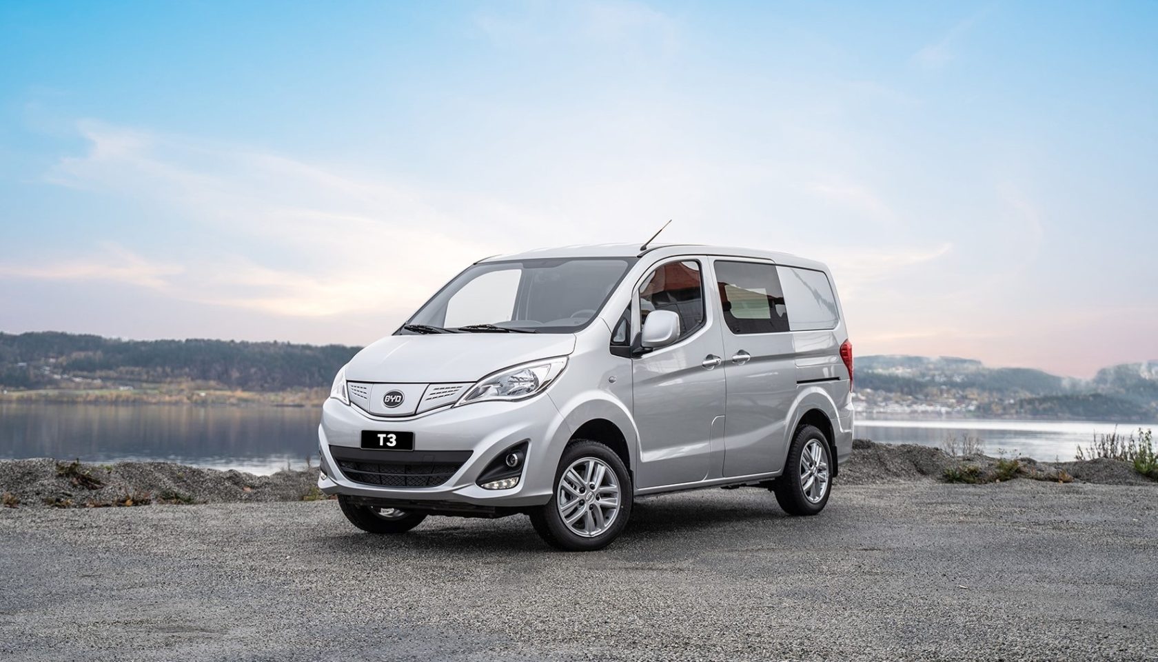 Nye BYD T3 elvarebil!